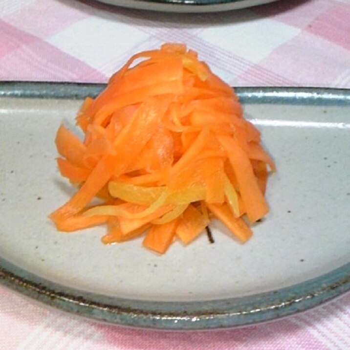 お弁当に赤色おかず にんじんのたくあん和え レシピ 作り方 By Tactac 楽天レシピ お弁当に赤色おかず にんじんのたくあん和え レシピ 作り方 By Tactac 楽天レシピ